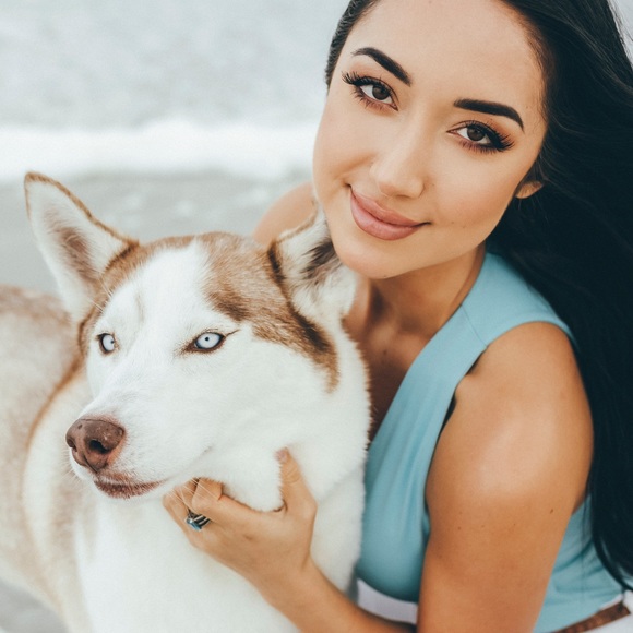 Meet your Posher, Sarah - Picture 1 of 1